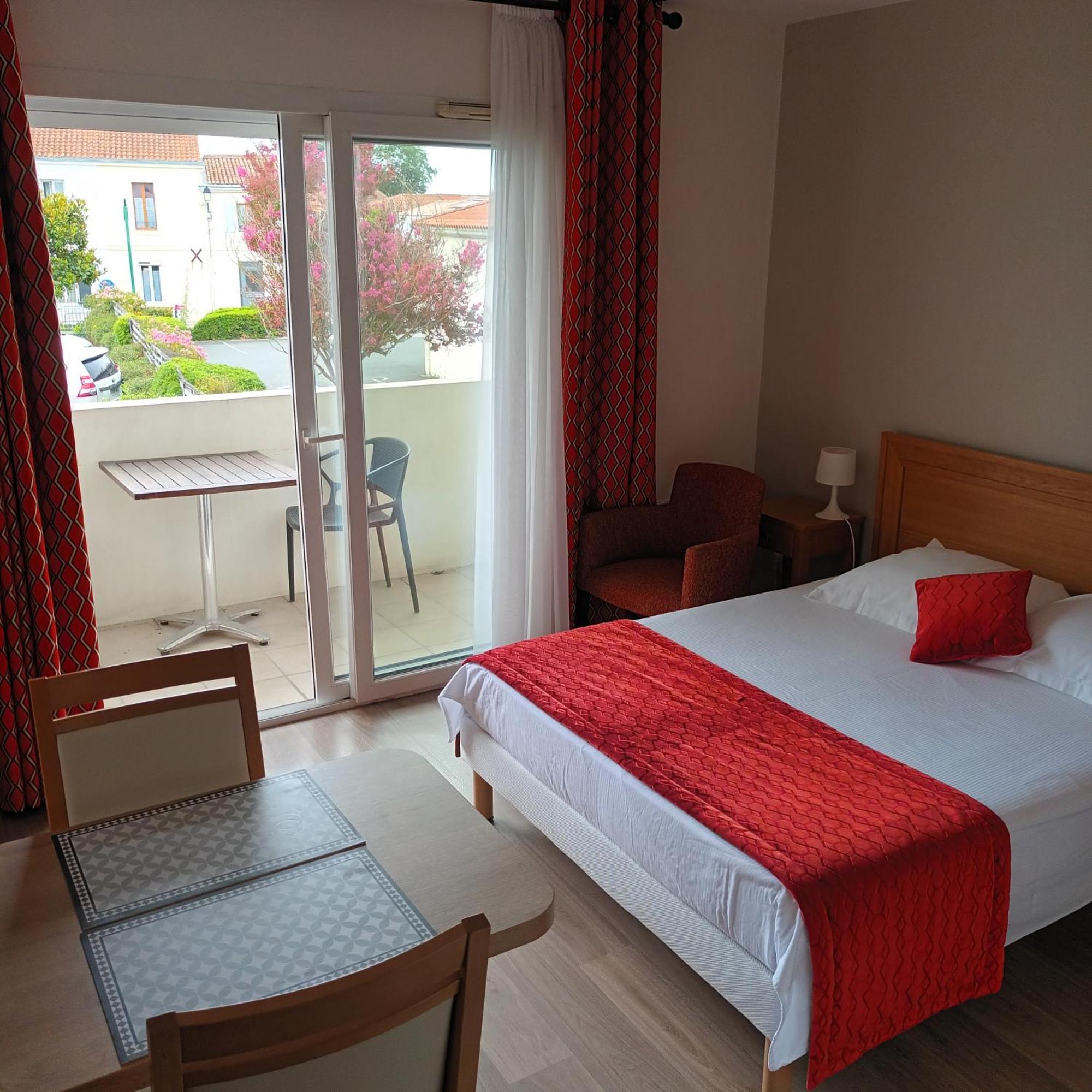 Aparthotel Domitys Le Clos Du Cedre Dompierre-sur-Mer Exterior foto